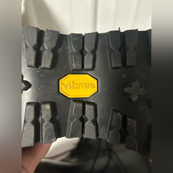 Vibrant women’s Black Lace-Up Combat Boots - Picture 5 of 5